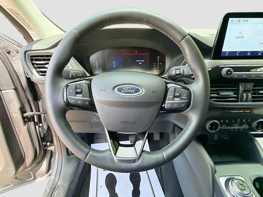 Certified 2024 Ford Escape Active AWD/4WD image 11