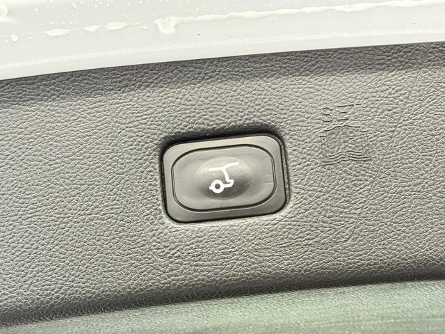 Certified 2024 Ford Edge SEL w/ Convenience Package image 28