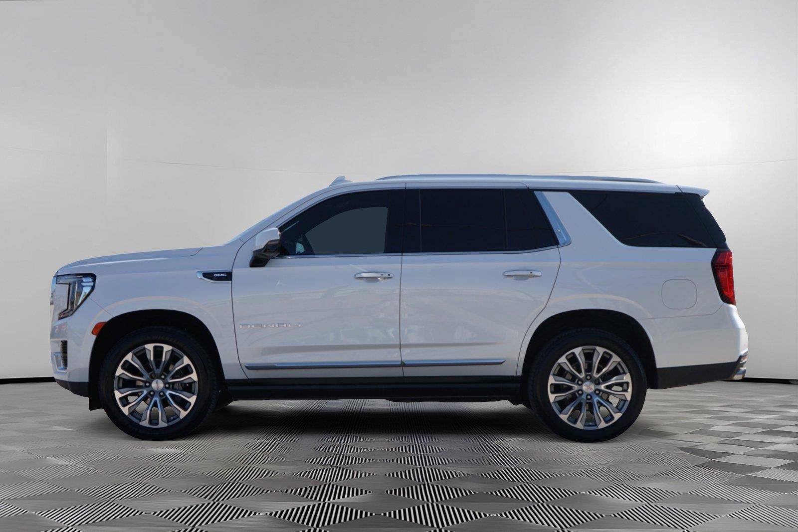 Used 2021 GMC Yukon Denali w/ Denali Ultimate Package RWD image 7