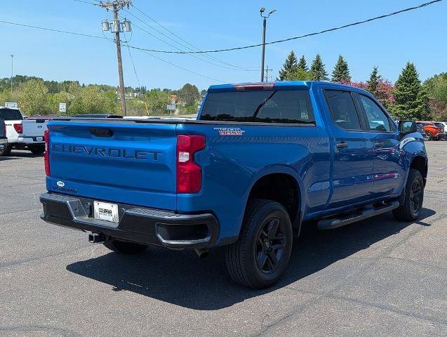 Used 2022 Chevrolet Silverado 1500 Custom Trail Boss w/ LPO, Dark Essentials Package AWD/4WD image 6