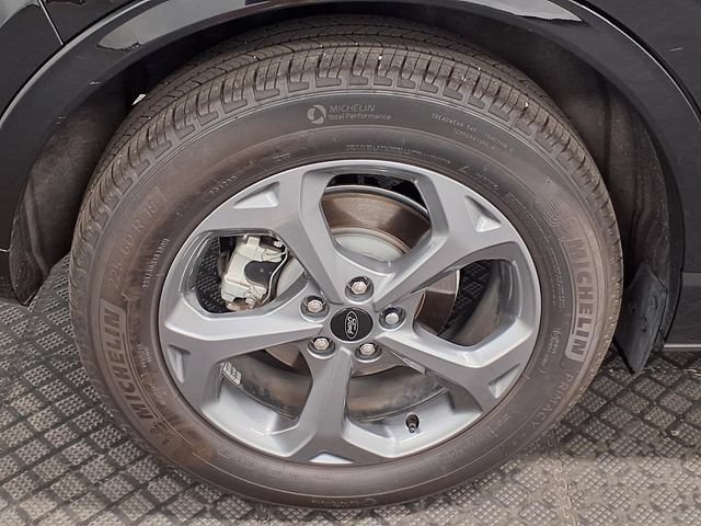 Certified 2024 Ford Escape ST-Line w/ Tech Pack #1 AWD/4WD image 28