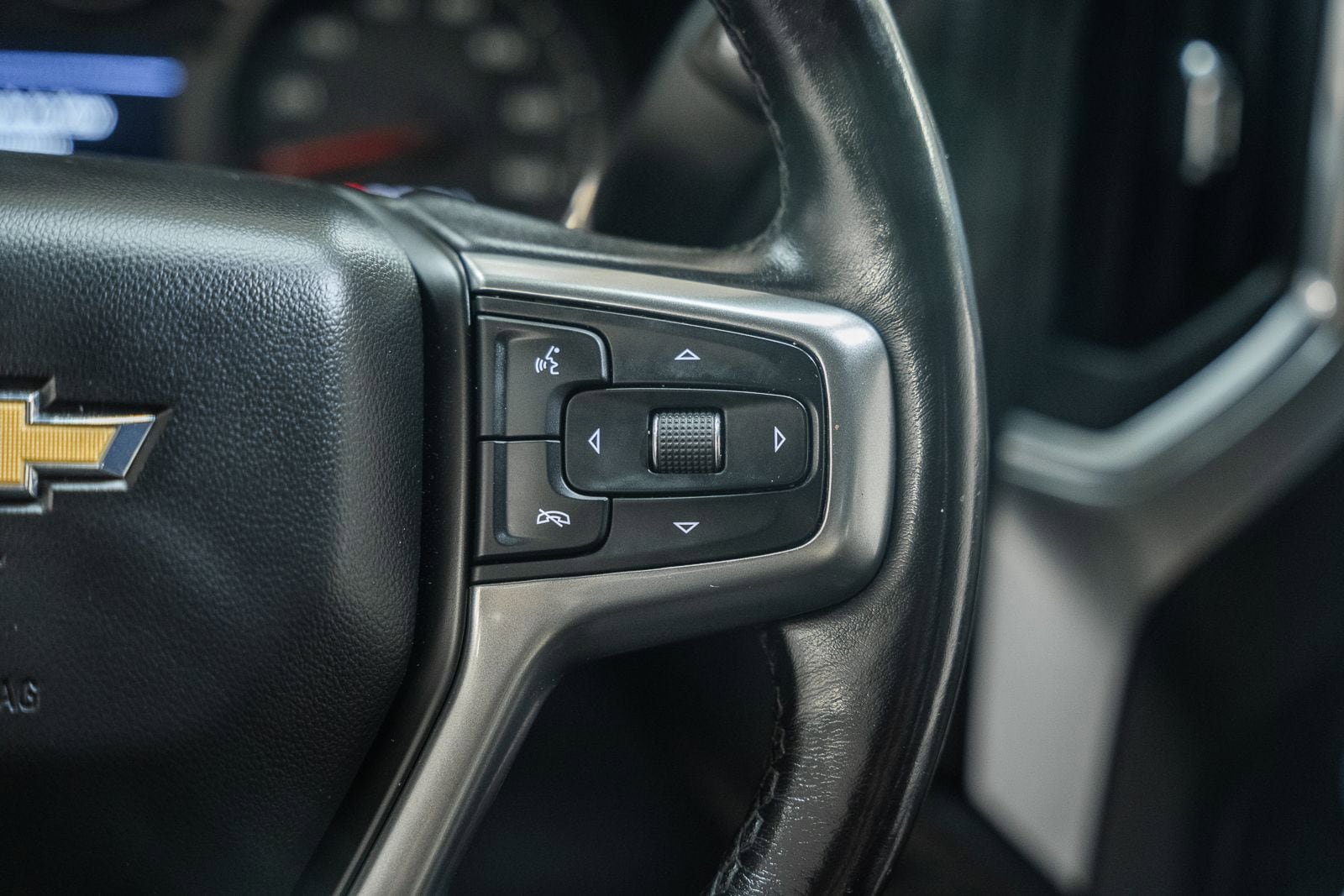 Used 2020 Chevrolet Silverado 1500 LT w/ All-Star Edition AWD/4WD image 35