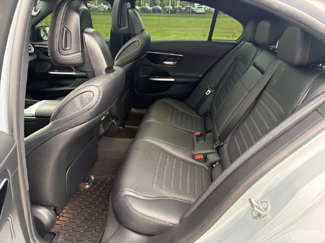 Used 2022 Mercedes-Benz C 300 4MATIC Sedan image 13