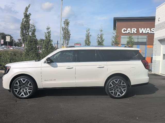 Certified 2025 Ford Expedition Max Platinum w/ Platinum Ultimate Package AWD/4WD image 3