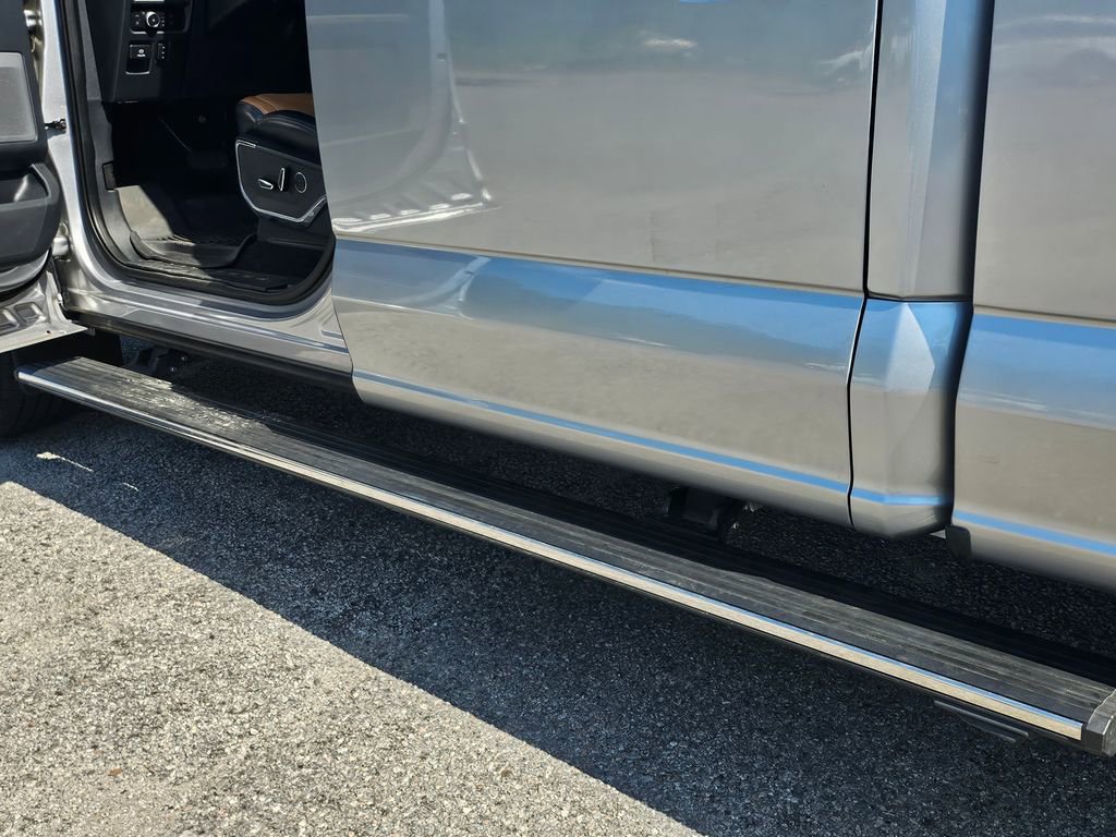 Certified 2022 Ford F150 Platinum w/ Equipment Group 701A High image 14
