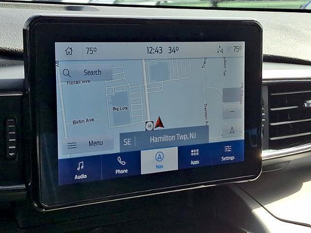 Certified 2022 Ford Explorer XLT w/ Equipment Group 202A AWD/4WD image 17