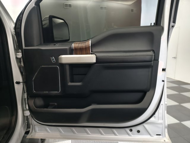 Certified 2019 Ford F150 Lariat w/ Equipment Group 502A Luxury AWD/4WD image 14