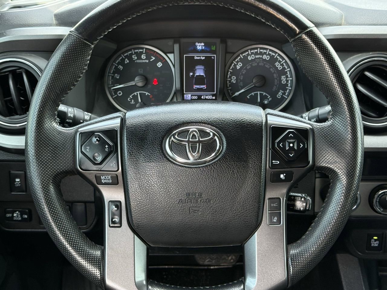 Used 2022 Toyota Tacoma TRD Off-Road w/ TRD Premium Off Road Package AWD/4WD image 12