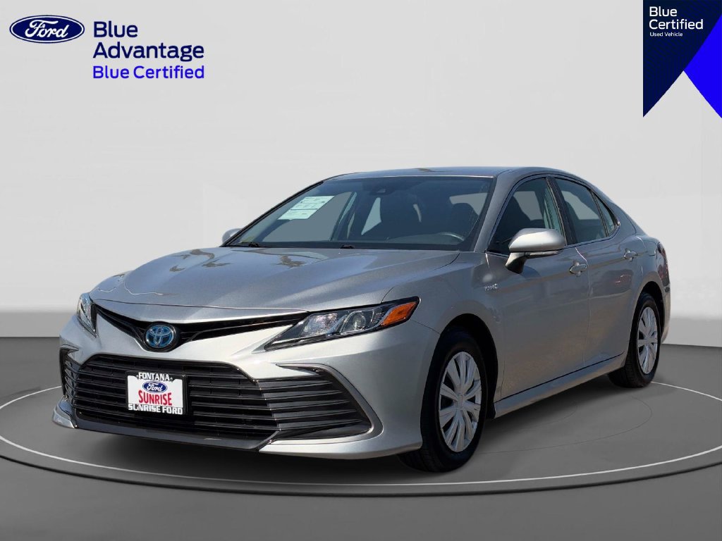 Used 2021 Toyota Camry LE FWD image 1
