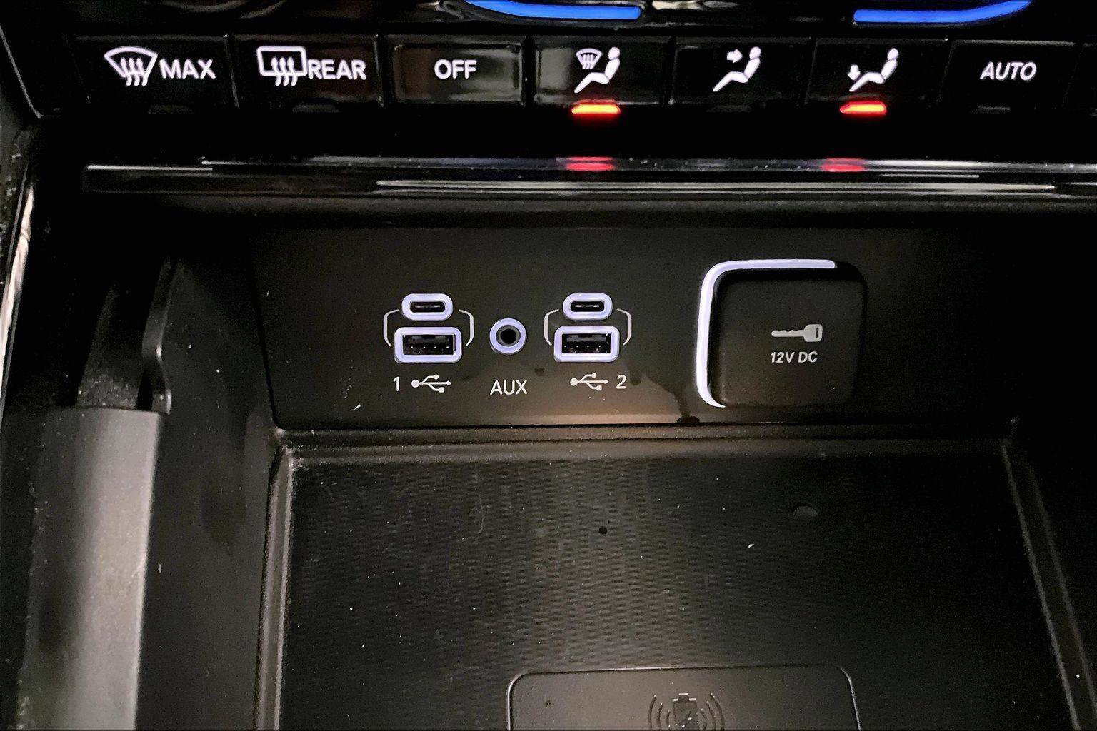 Used 2023 Jeep Grand Cherokee Altitude image 31