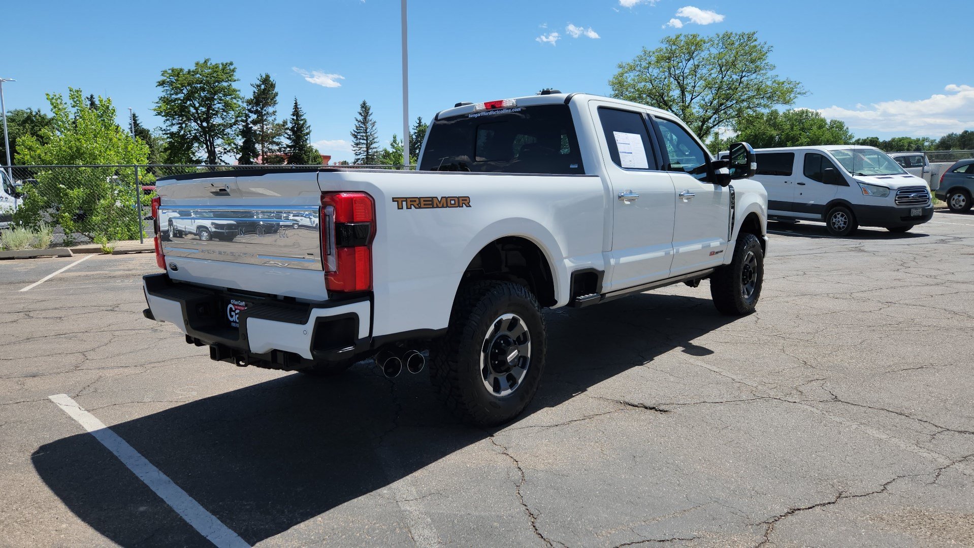 Certified 2023 Ford F350 Platinum w/ Tremor Off-Road Package AWD/4WD image 11