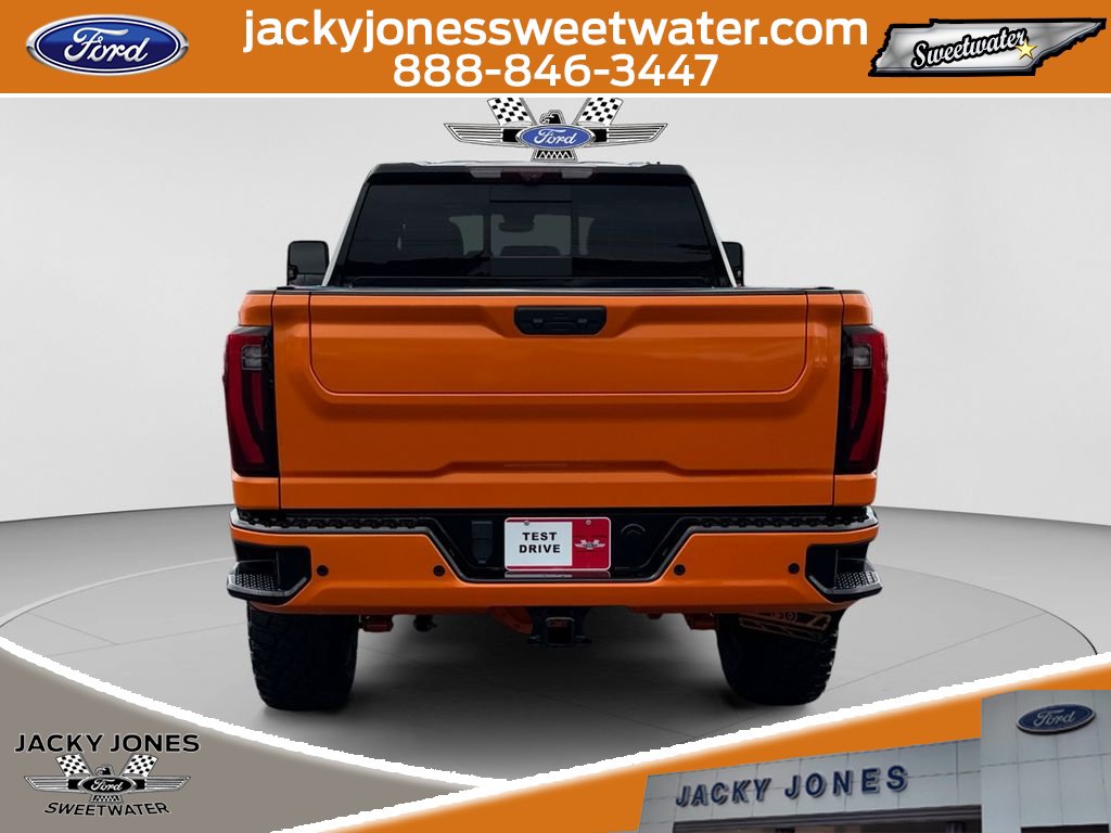 Used 2024 GMC Sierra 2500 Denali Ultimate AWD/4WD image 4