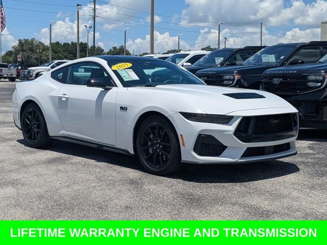 Certified 2025 Ford Mustang GT RWD image 3