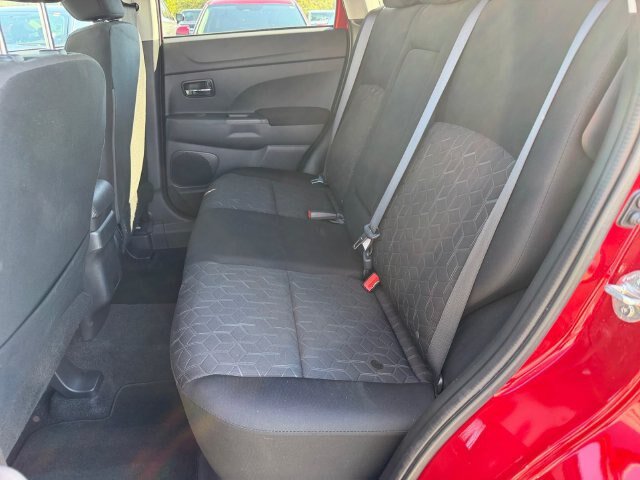 Used 2024 Mitsubishi Outlander Sport ES AWD/4WD image 13