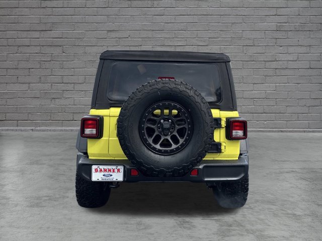 Used 2023 Jeep Wrangler Unlimited Sport AWD/4WD image 7