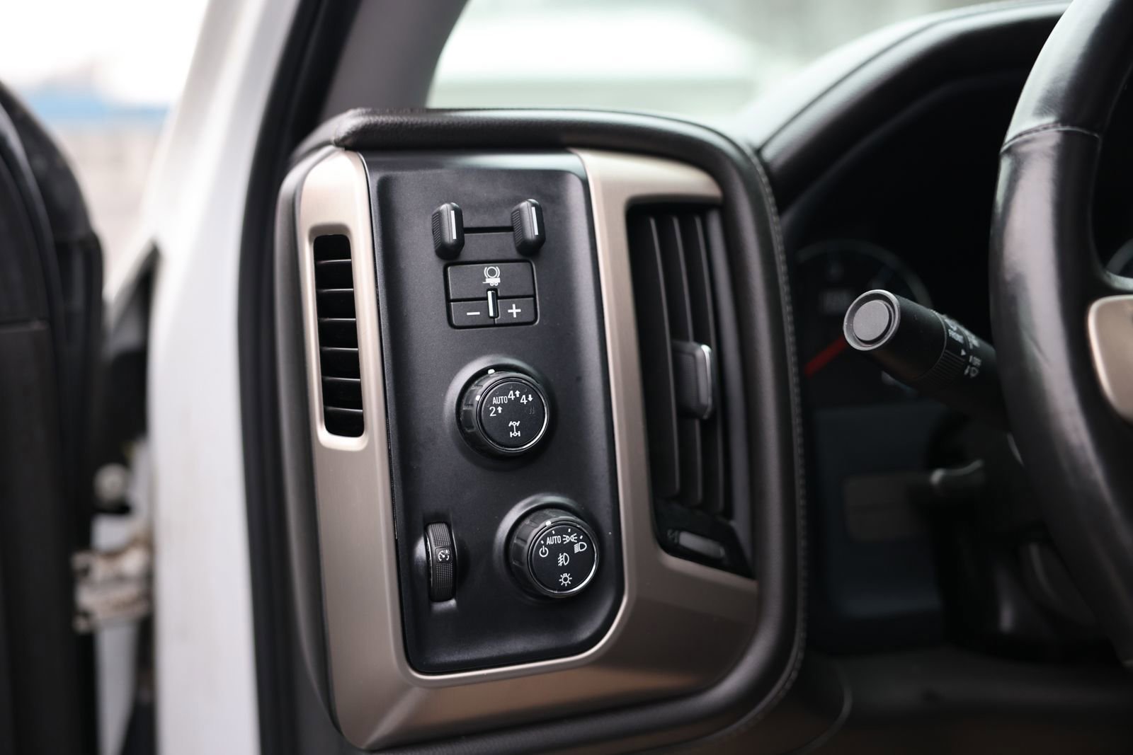 Used 2018 GMC Sierra 1500 Denali w/ Denali Ultimate Package image 21