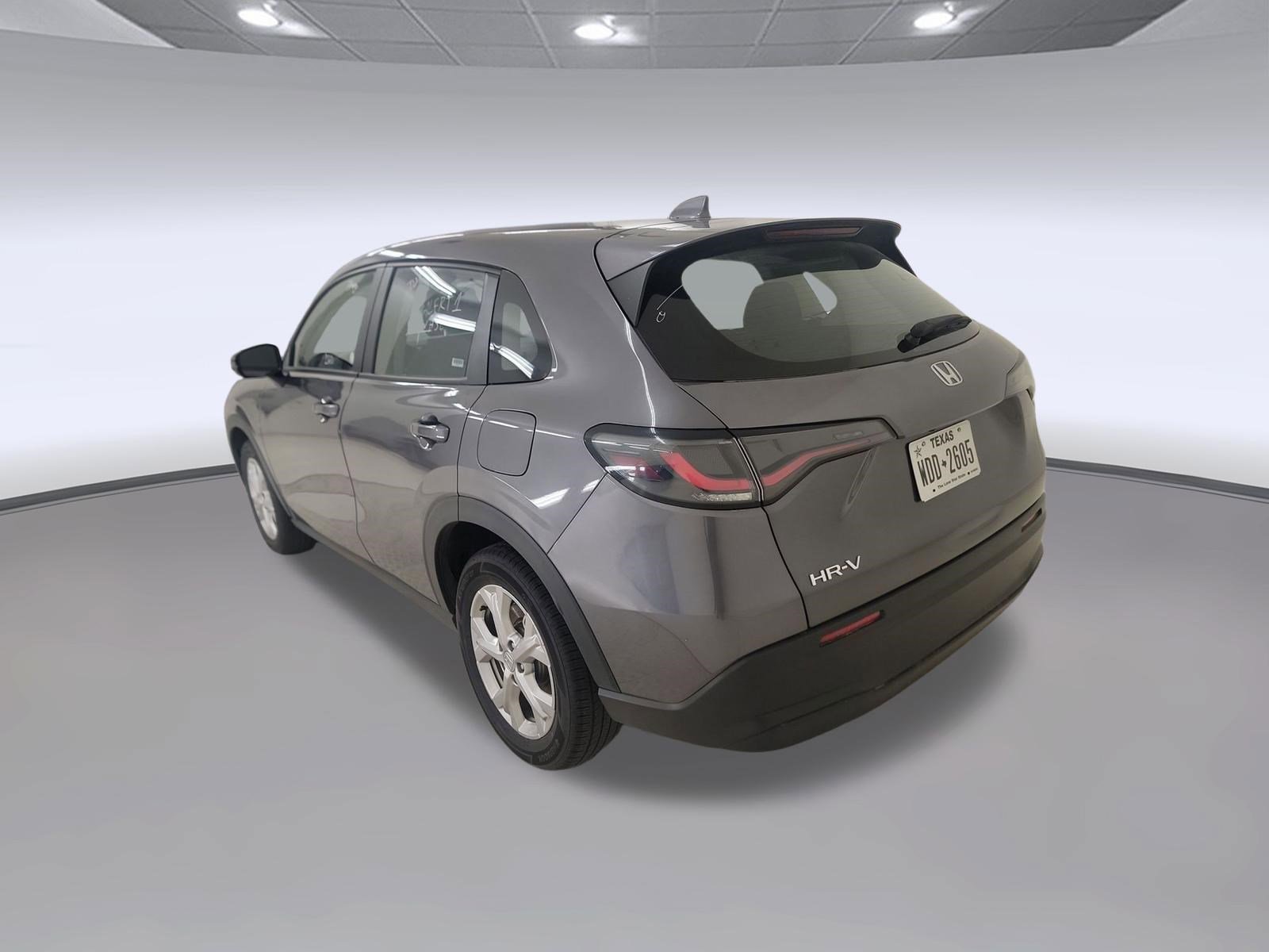 Used 2025 Honda HR-V LX image 3