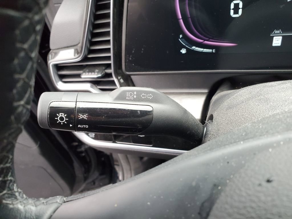 Used 2024 Kia Sportage X-Line w/ X-Line Premium Package image 18