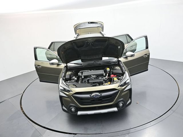 Used 2024 Subaru Outback Touring XT AWD/4WD image 27