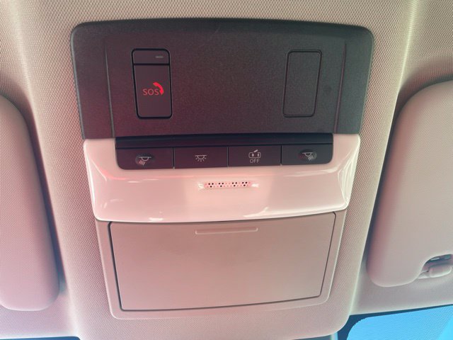 Used 2025 Nissan Rogue SV AWD/4WD image 17