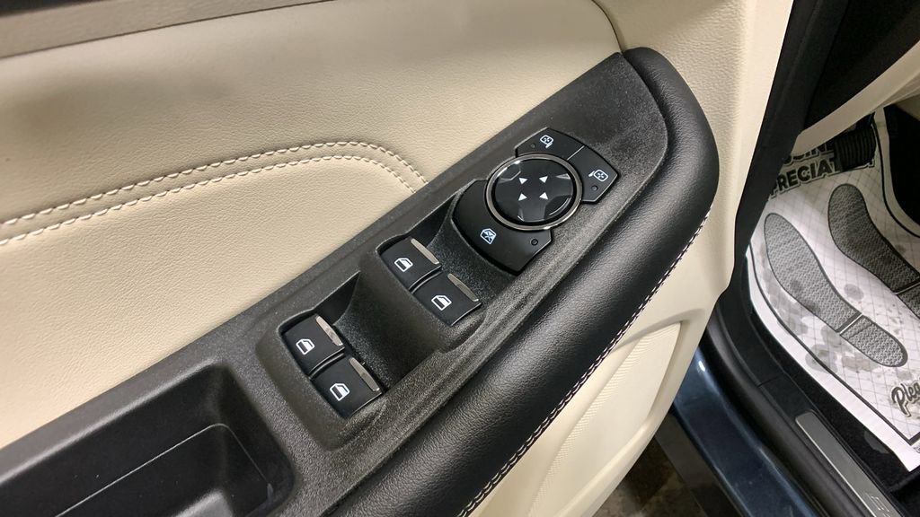 Certified 2023 Ford Edge Titanium w/ Equipment Group 301A image 32