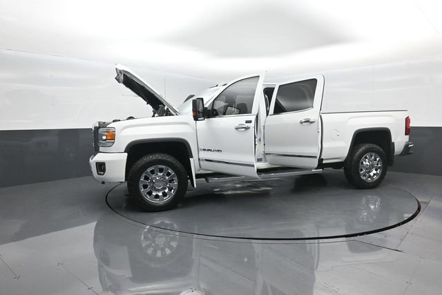 Used 2019 GMC Sierra 2500 Denali image 36