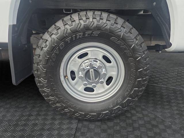 Certified 2024 Ford F250 XL w/ Snow Plow Prep Package AWD/4WD image 14