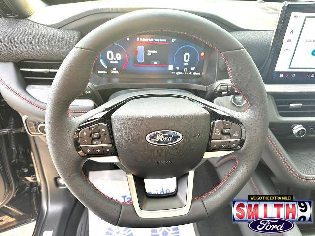 Certified 2026 Ford Explorer ST-Line w/ ST-Line Street Pack AWD/4WD image 30