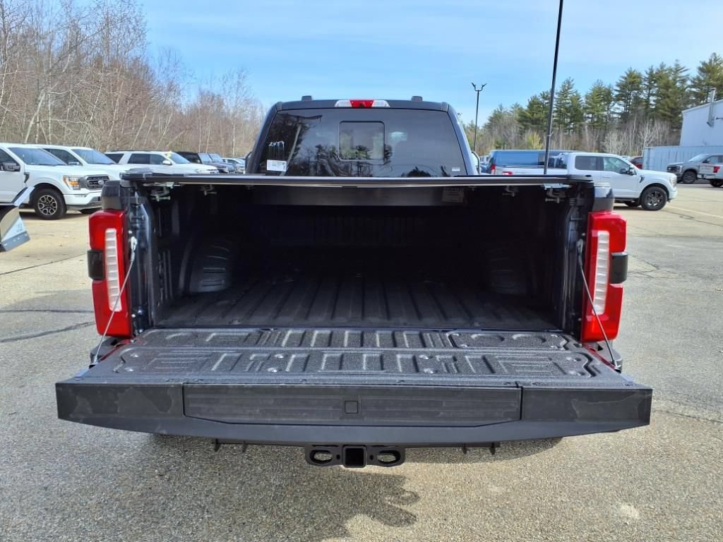 Certified 2025 Ford F350 King Ranch AWD/4WD image 7