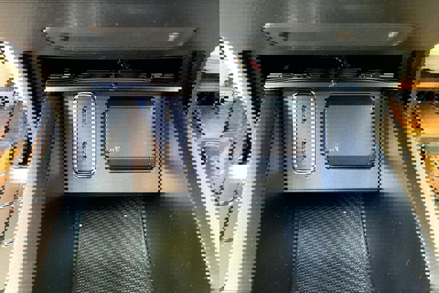 Used 2023 Mercedes-Benz GLS 450 4MATIC image 34