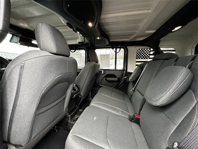 Used 2024 Jeep Wrangler Unlimited image 18