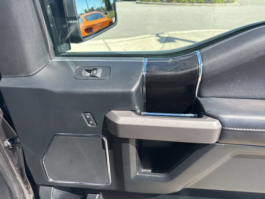 Certified 2019 Ford F150 Platinum w/ Equipment Group 701A Luxury AWD/4WD image 38