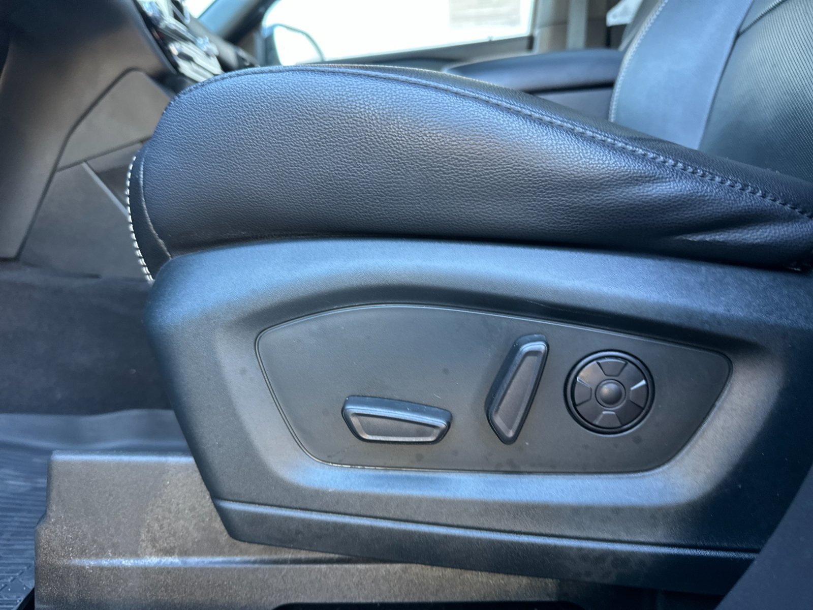 Certified 2021 Ford Explorer ST w/ Equipment Group 401A AWD/4WD image 12