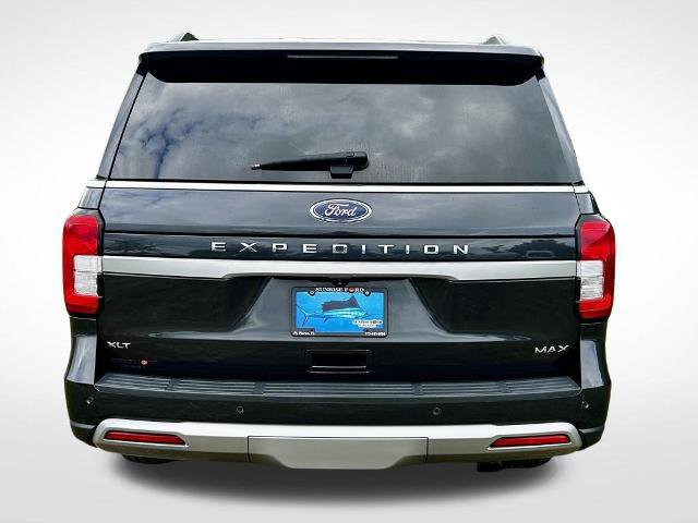 Certified 2024 Ford Expedition Max XLT image 3