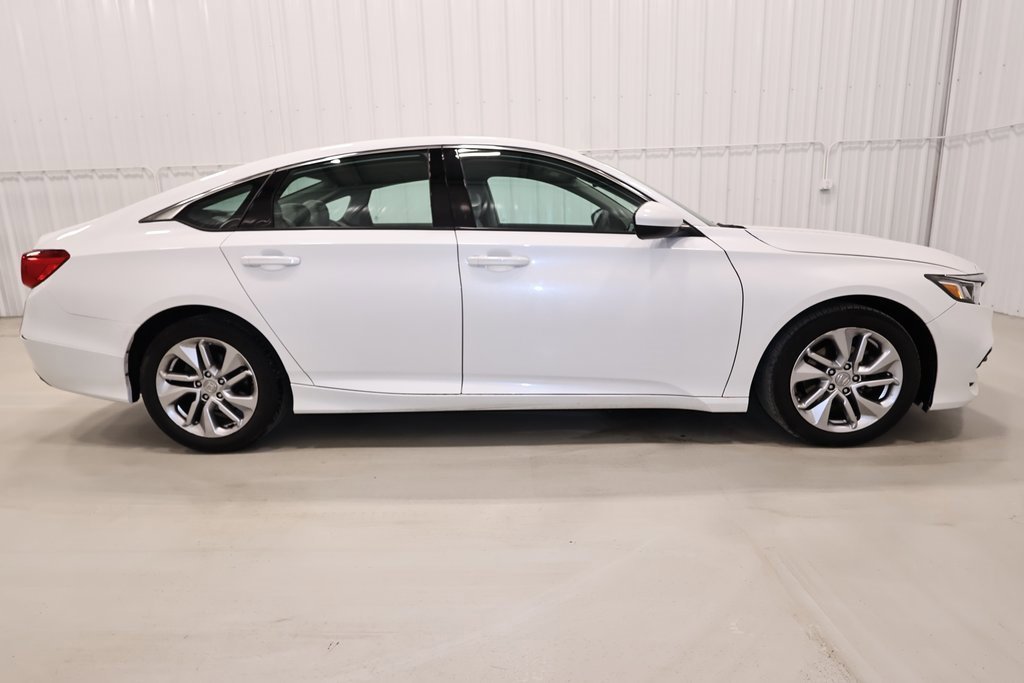 Used 2019 Honda Accord LX image 9