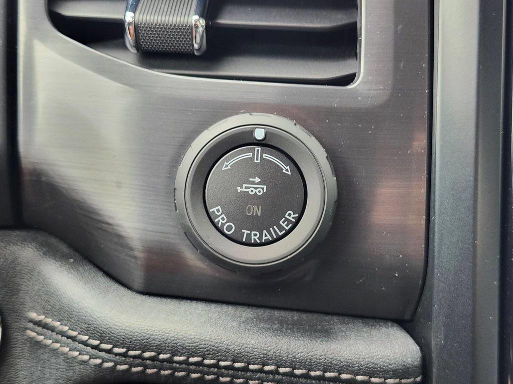 Certified 2025 Ford F150 Lightning Flash AWD/4WD image 25