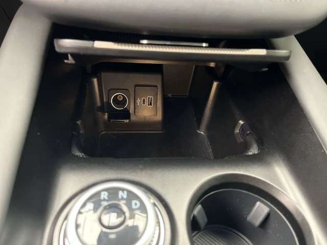 Certified 2025 Ford Explorer Active AWD/4WD image 25