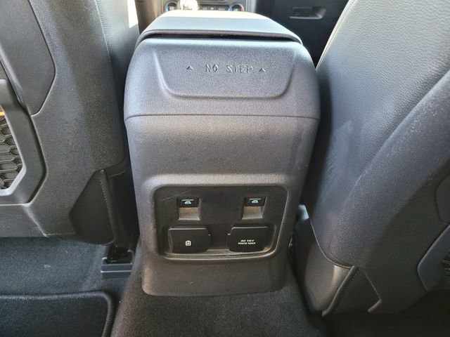 Certified 2023 Ford Bronco Badlands w/ Sasquatch Package image 15