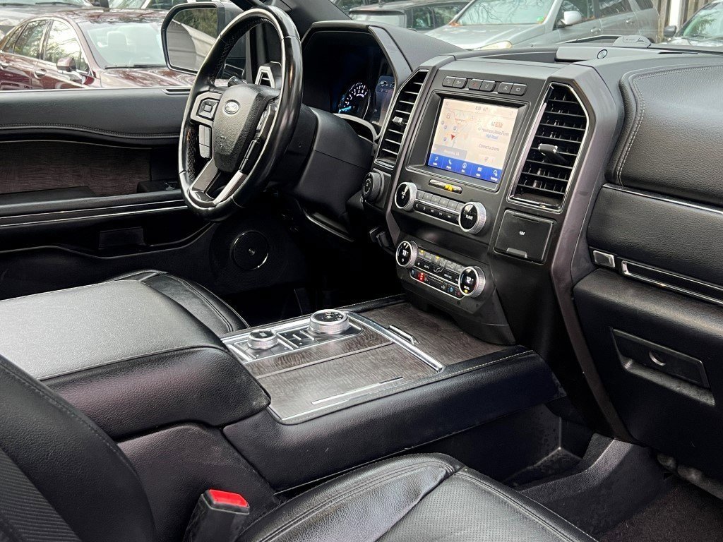 Certified 2021 Ford Expedition Limited image 10