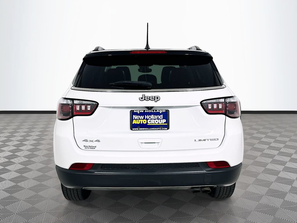 Used 2022 Jeep Compass Limited w/ Sun and Sound Group AWD/4WD image 9