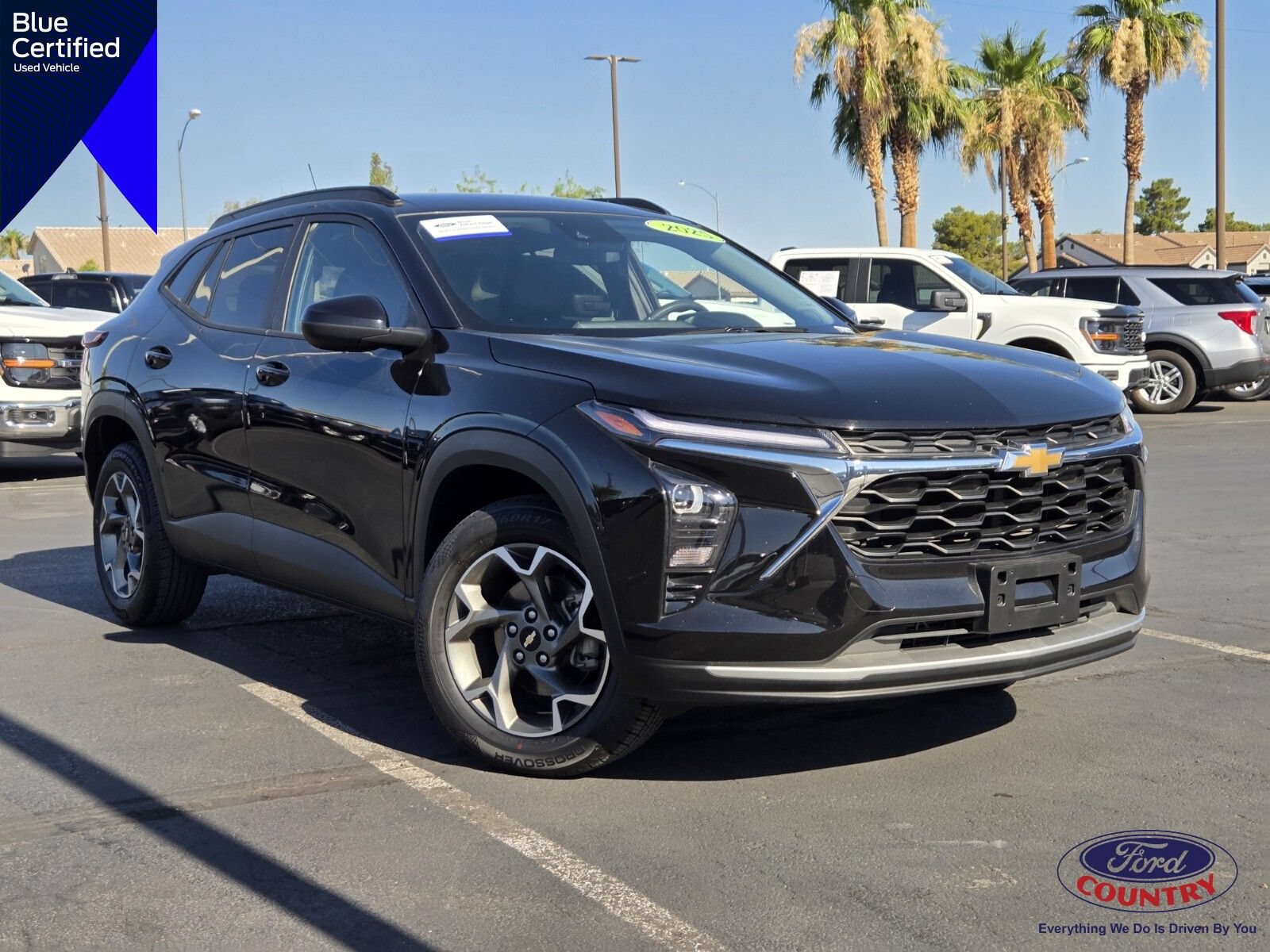 Used 2025 Chevrolet Trax LT
