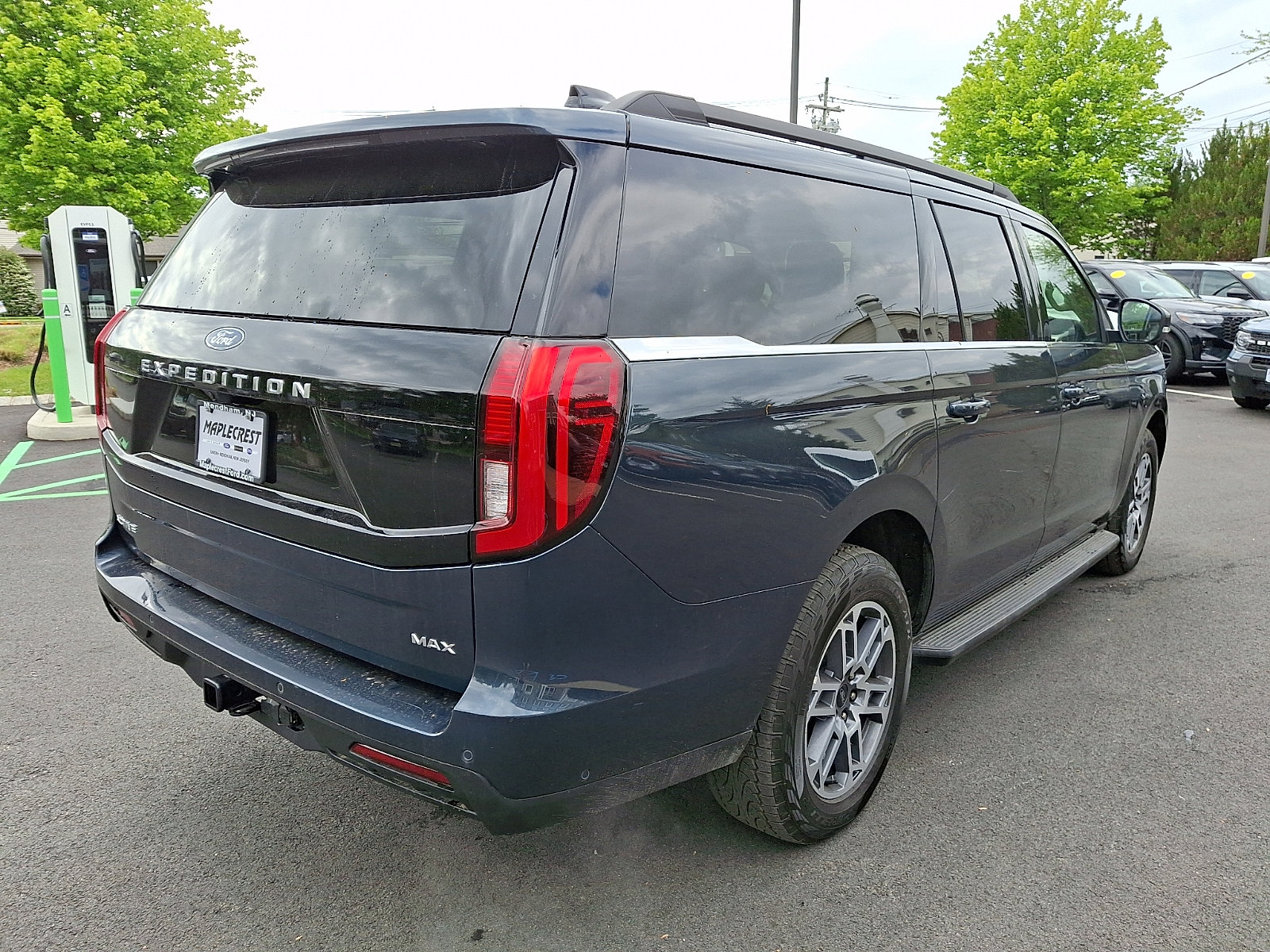 Certified 2025 Ford Expedition Max Active AWD/4WD image 5
