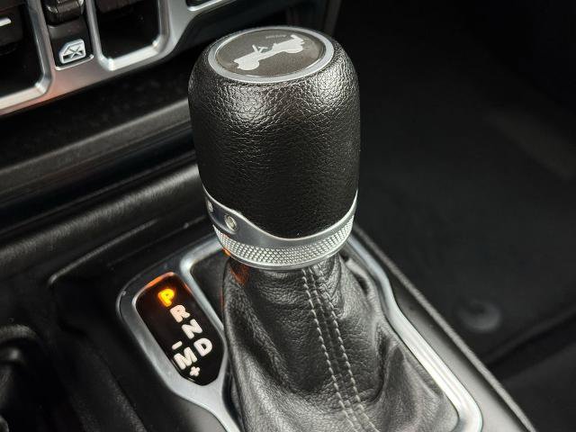 Used 2024 Jeep Wrangler Unlimited Sahara AWD/4WD image 23