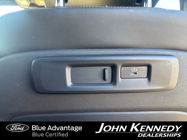 Used 2022 BMW X7 xDrive40i w/ Executive Package image 30