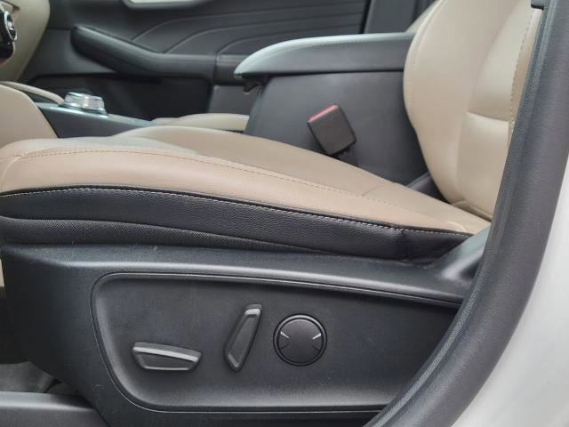 Certified 2021 Ford Escape Titanium image 24