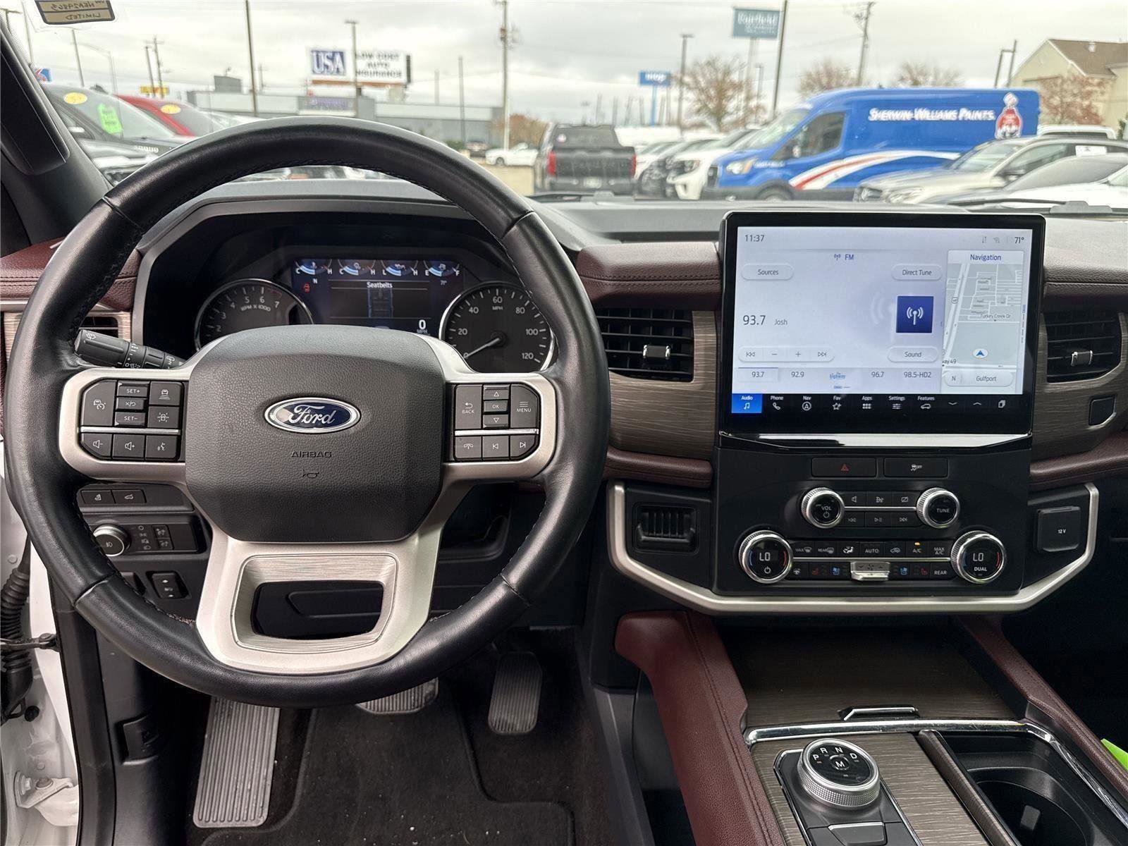 Certified 2022 Ford Expedition Limited image 7