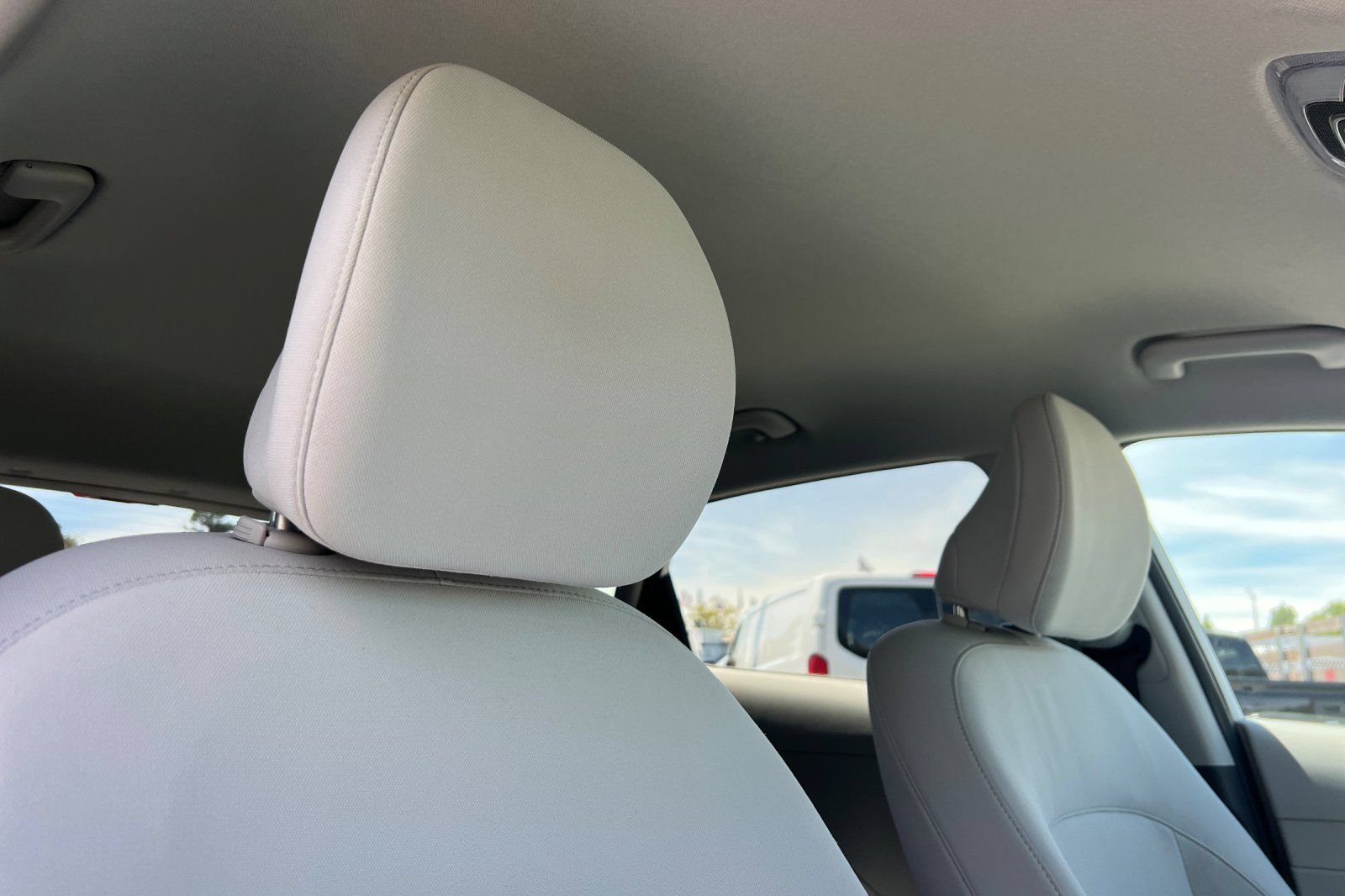 Used 2024 Hyundai Kona SEL AWD/4WD image 19