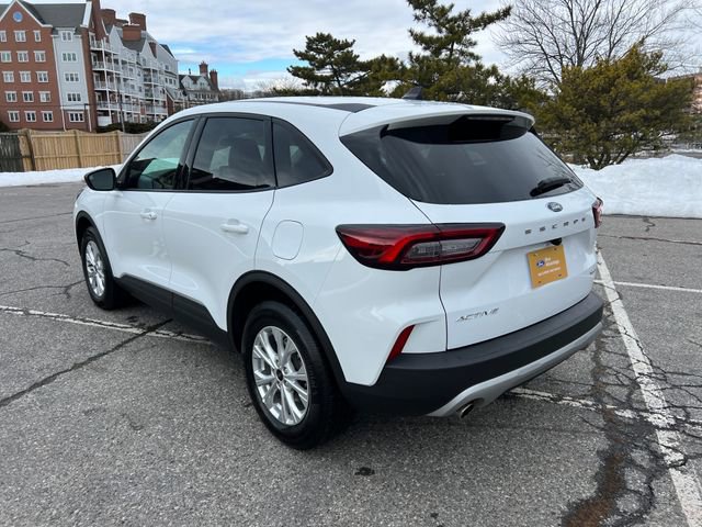Certified 2025 Ford Escape Active image 4
