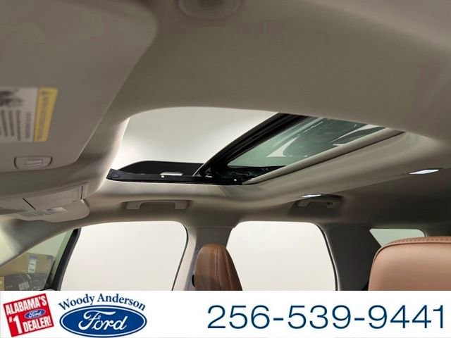 Certified 2025 Ford Bronco Sport Outer Banks w/ Outer Banks Tech Package+ AWD/4WD image 19