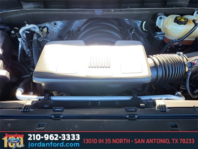 Used 2022 GMC Yukon XL AT4 image 33